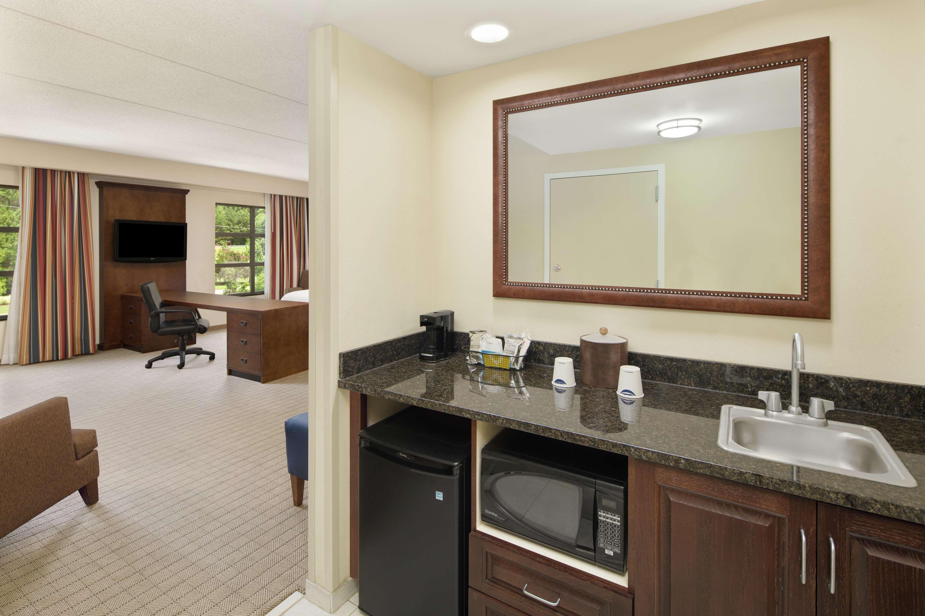 Hampton Inn Columbus/South-Fort Benning Exteriör bild