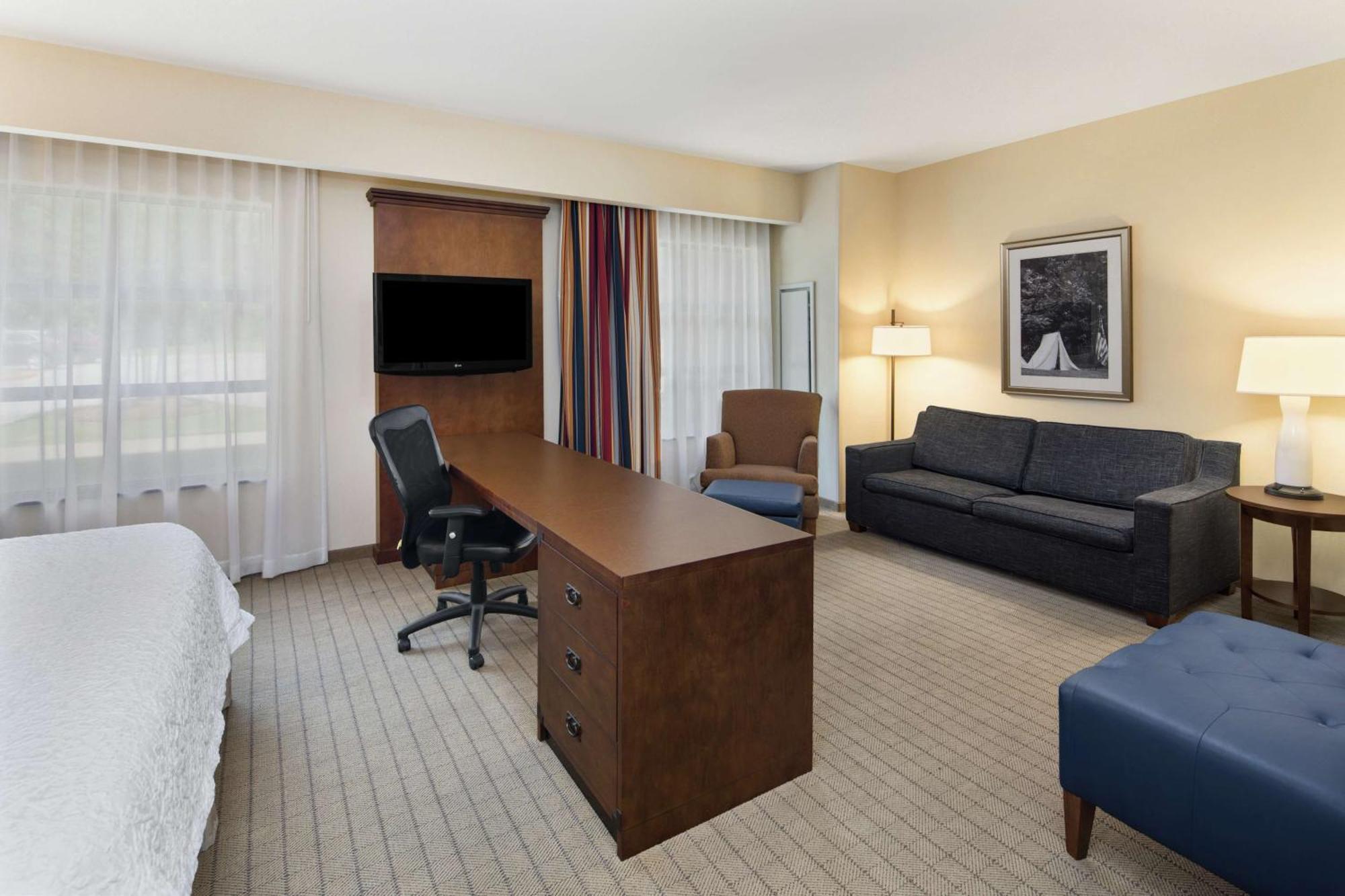 Hampton Inn Columbus/South-Fort Benning Exteriör bild