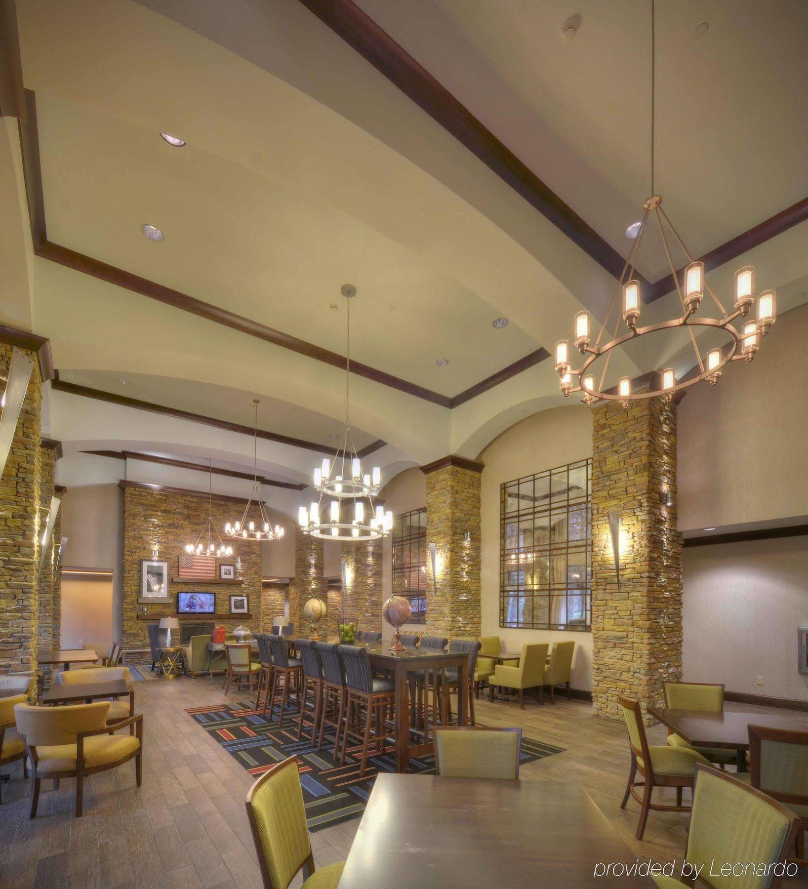 Hampton Inn Columbus/South-Fort Benning Exteriör bild
